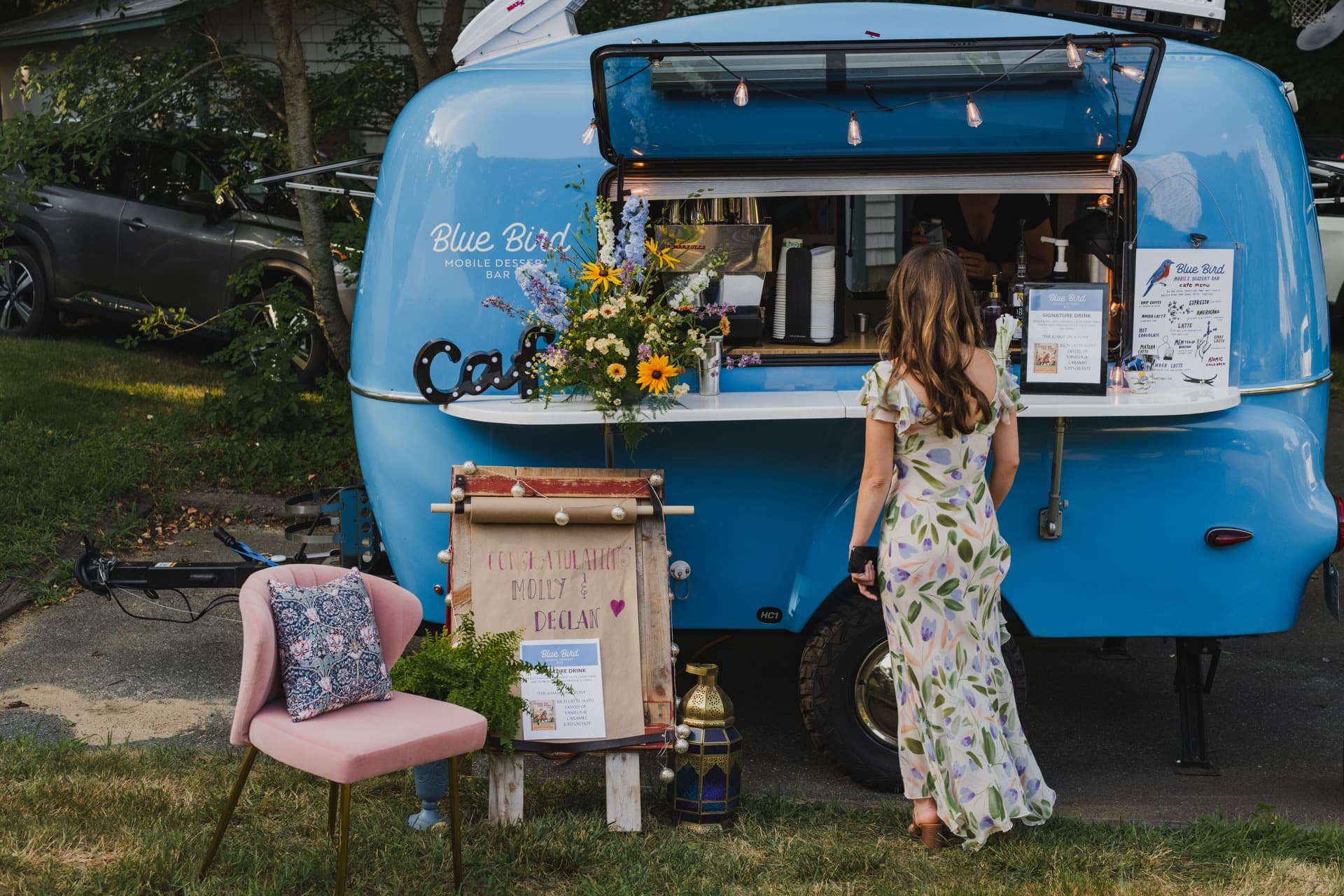 Blue Bird at a wedding