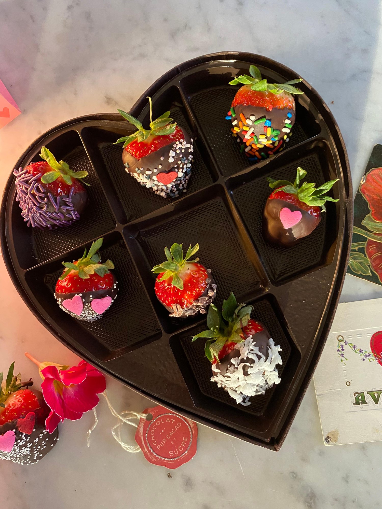 Chocolate-covered strawberries for Valentine's Day